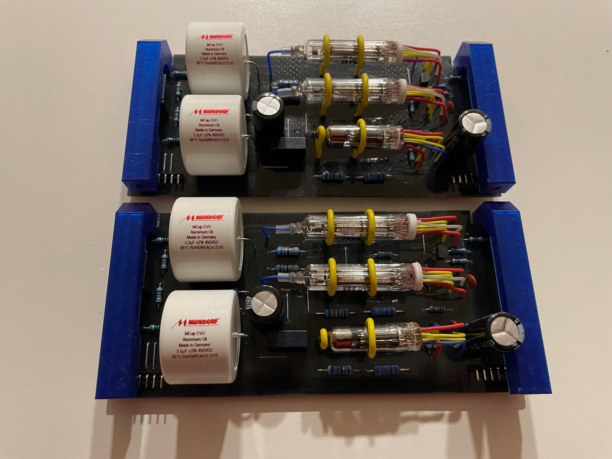 [Image: Triton-amp1.jpg]